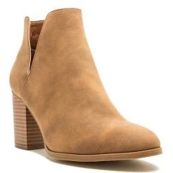 Indigo Boutique Shoes Cognac Booties