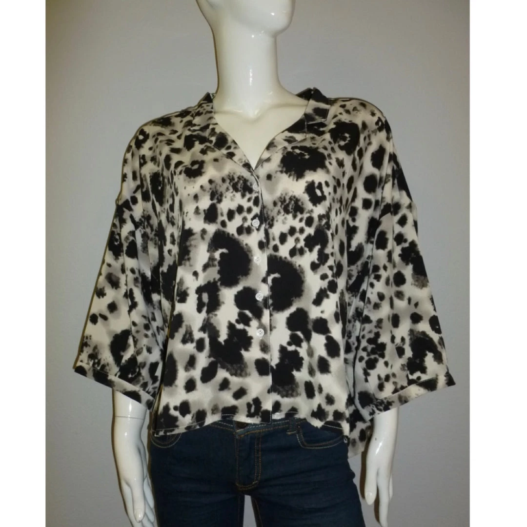 Indigo Boutique Tops Animal Print Button Down Blouse 3 Indigo Boutique Tops Animal Print Button Down Blouse