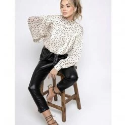 Indigo Boutique Tucker Smock NecK Top Tops