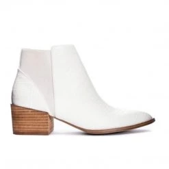 Indigo Boutique Finn Congo Crocks